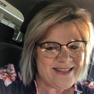 Meet your Posher, Shelley